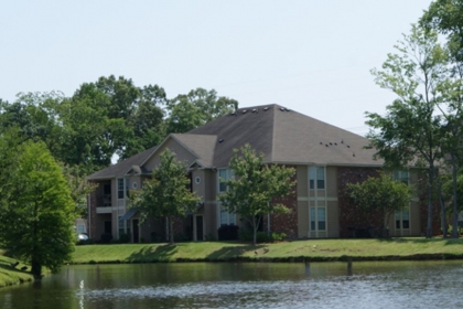 Greystone Provides $24.2 Million HUD-Insured Loan for Baton Rouge Apartment Complex