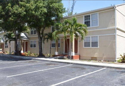 Berkadia Arranges Sale and Financing of South Florida Townhomes