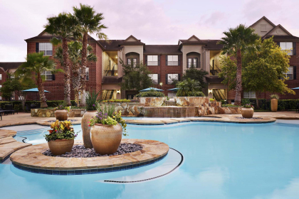 TruAmerica Multifamily Acquires 652-Unit Apartment Portfolio in Houston, TX