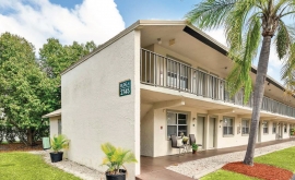 Berkadia Secures Financing for Acquisition of Rare  Mixed-Income Multifamily Property in Naples, Florida