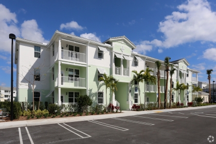 American Landmark Acquires 184-unit Multifamily Property in Boynton Beach, Florida