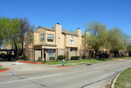 Berkadia Arranges Financing for July Residential’s Acquisition of a  1,275-unit Multifamily Portfolio in Houston