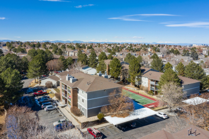 DB Capital Acquires 138-Unit Apartment Community in Denver for $31 Million