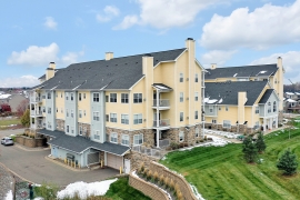 38-unit Regency Hill Apartments in Woodbury Fetches $230,000 Per Unit