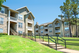 Cushman & Wakefield and Greystone Close Sale and Financing of Arkansas Multifamily Property