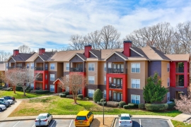 American Landmark Acquires 460-Unit Apartment Community in Charlotte
